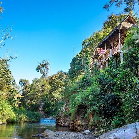 Aerie Lodge Pang Mapha Bagian luar foto