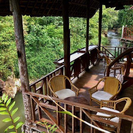 Aerie Lodge Pang Mapha Bagian luar foto