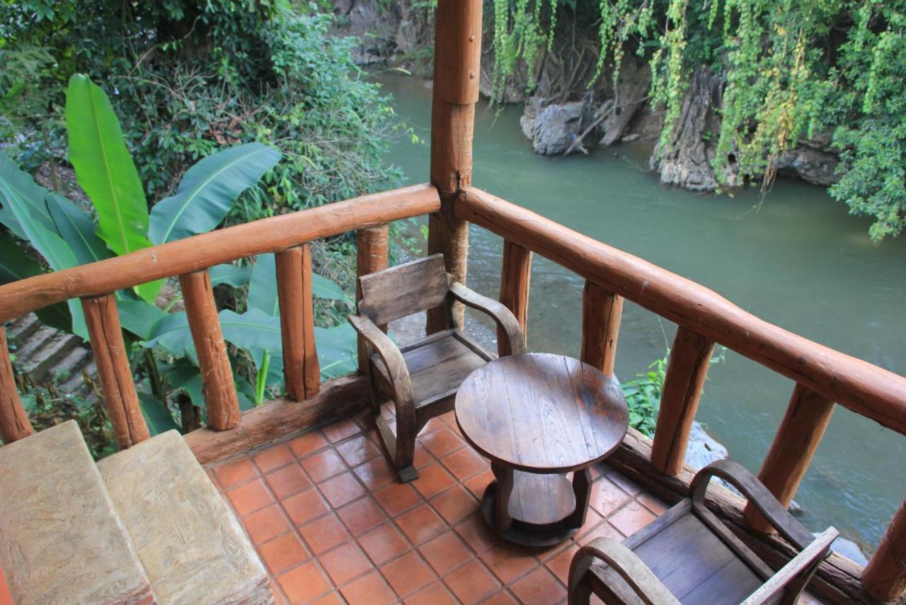 Aerie Lodge Pang Mapha Bagian luar foto