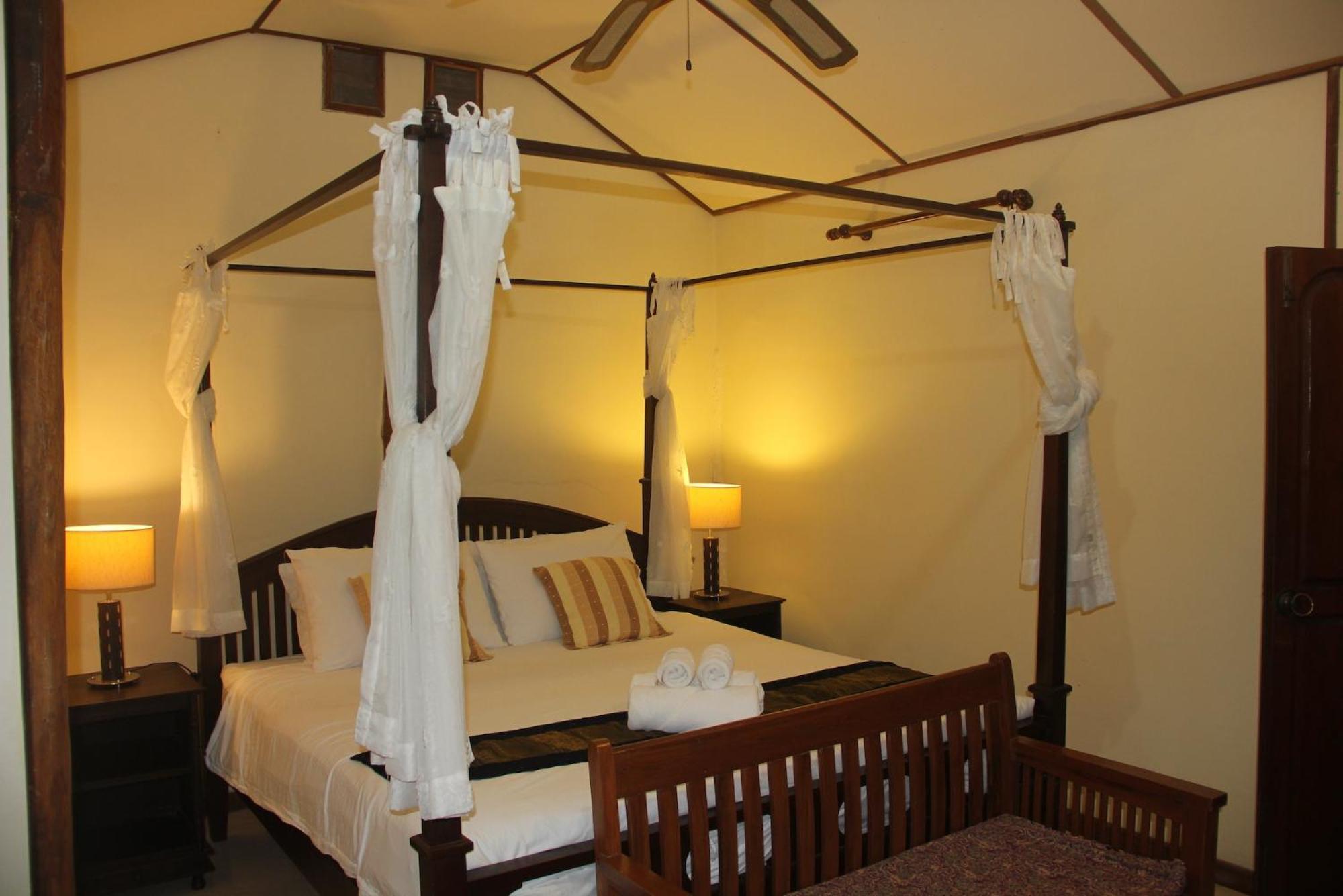 Aerie Lodge Pang Mapha Bagian luar foto