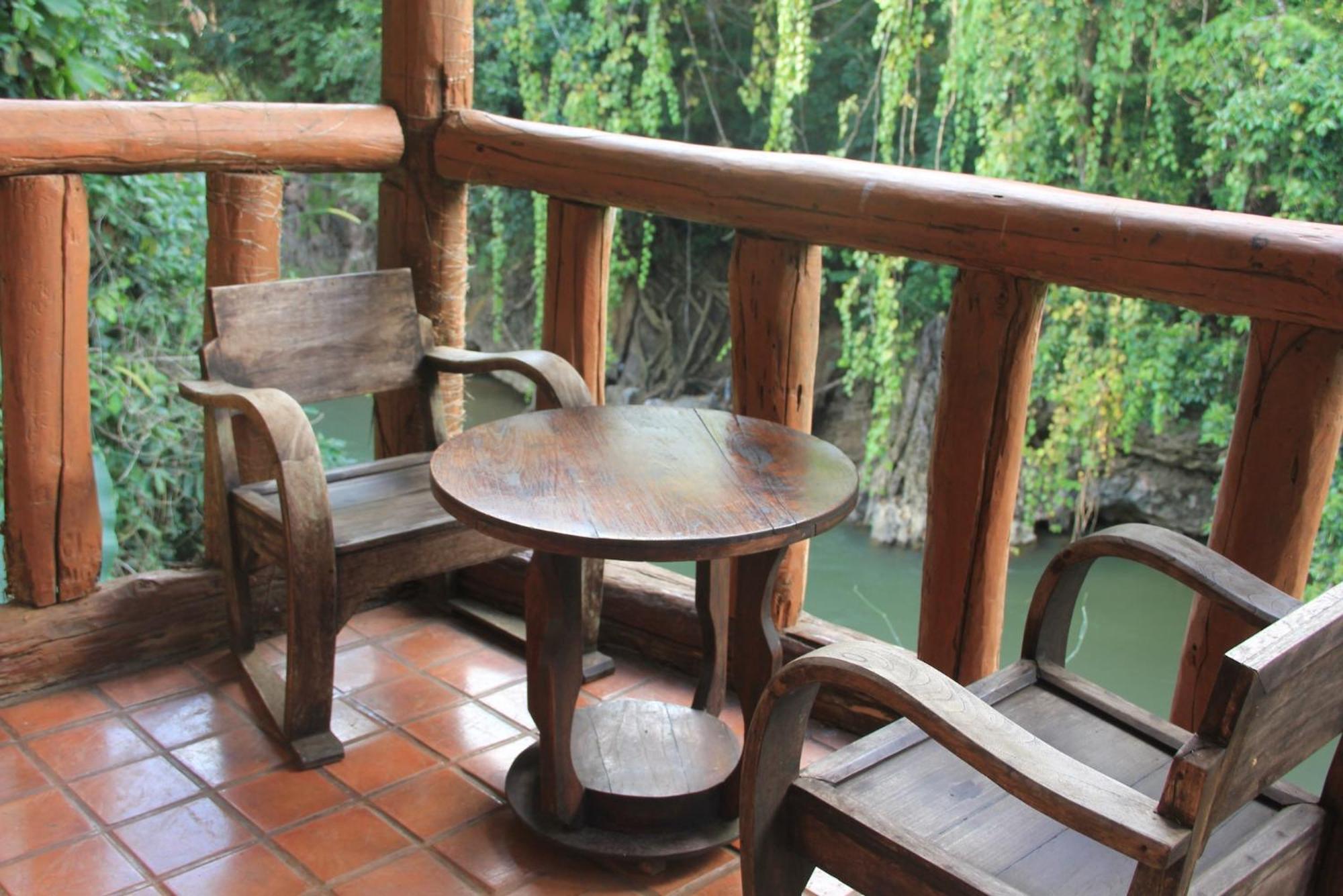 Aerie Lodge Pang Mapha Bagian luar foto